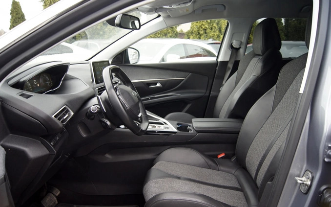 Peugeot 5008 cena 94900 przebieg: 121959, rok produkcji 2019 z Biała Piska małe 704
